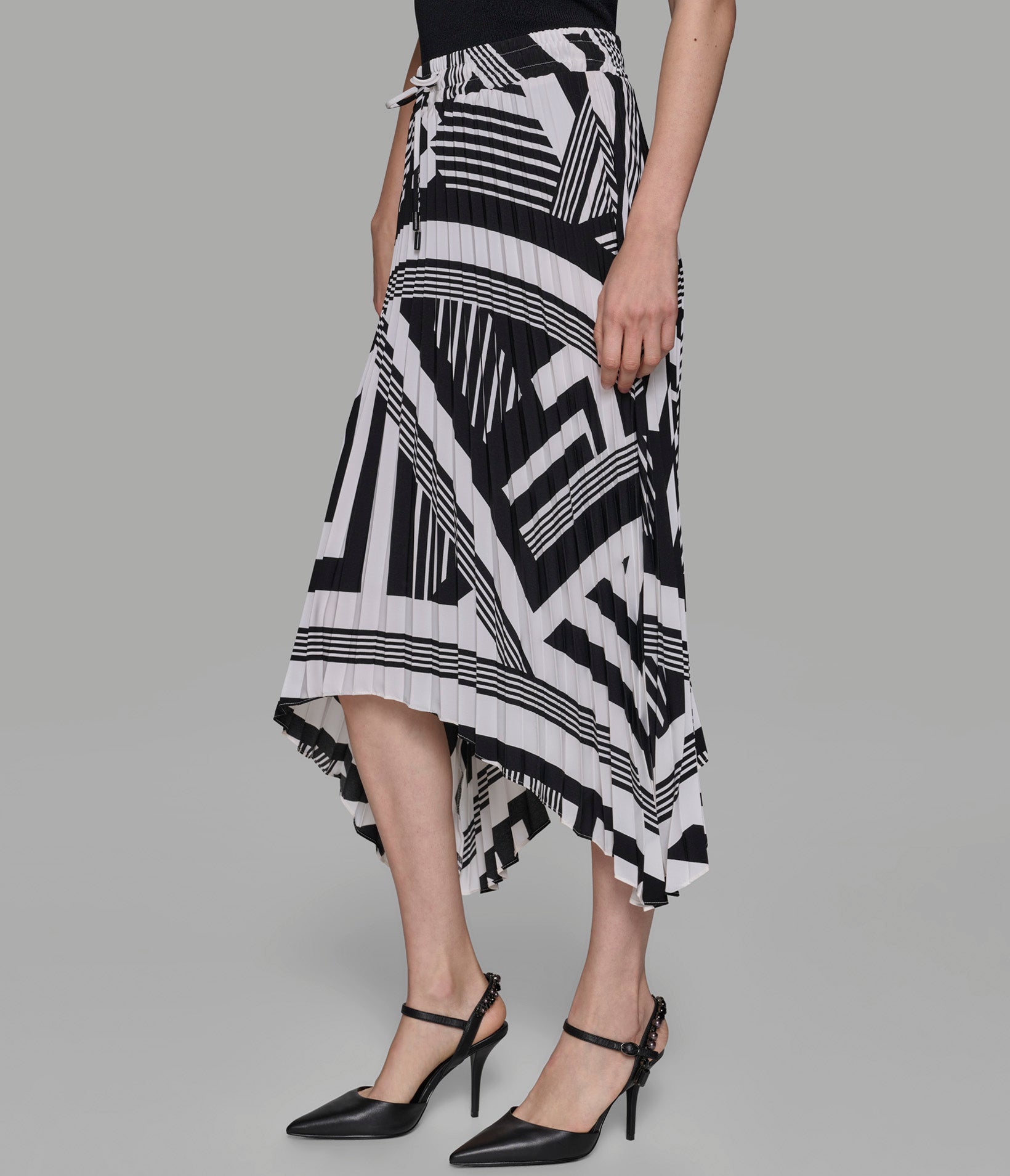 Karl Lagerfeld Paris
 Houndstooth Pleated Maxi Skirt main image 1