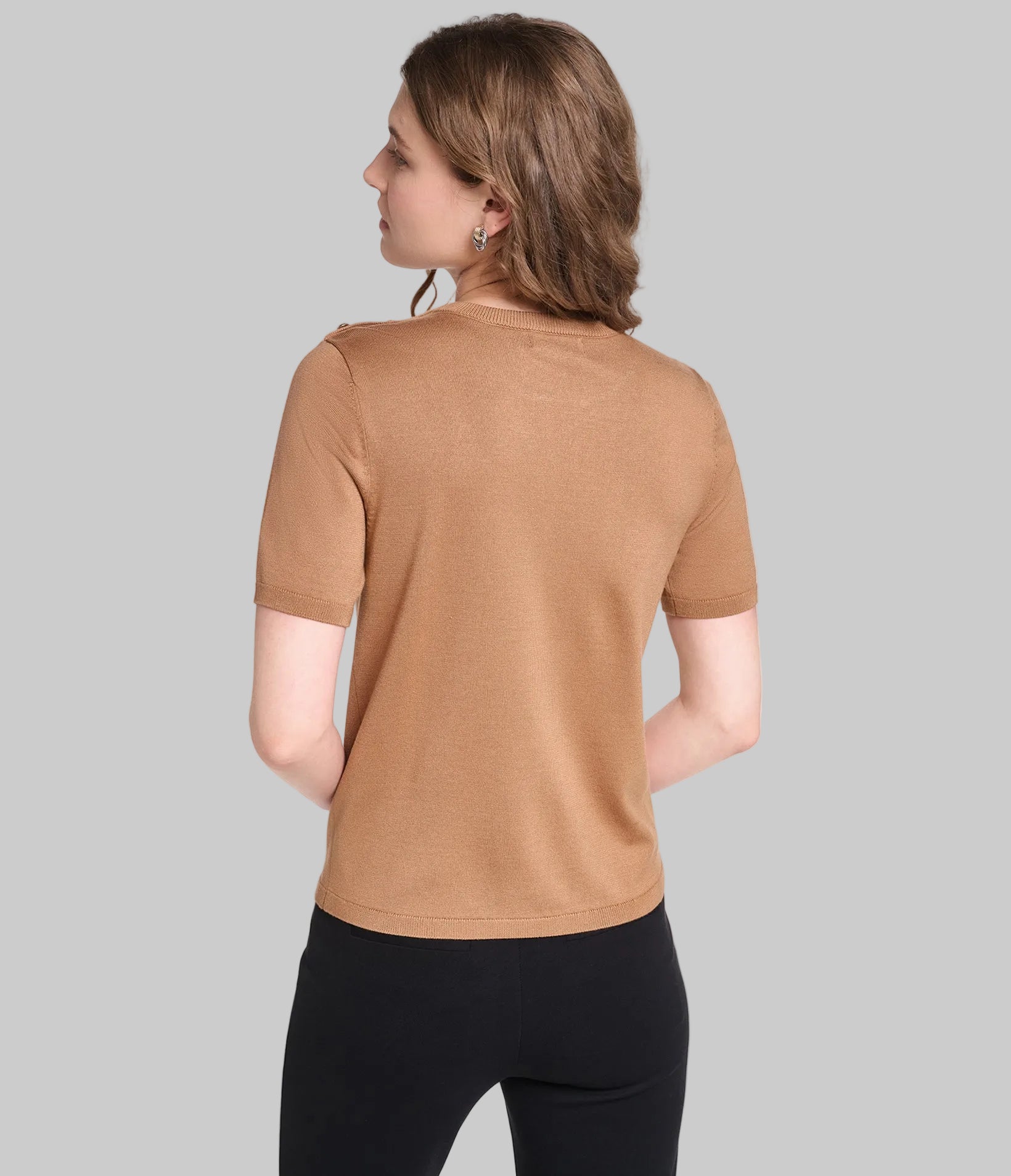 SHORT SLEEVE K SWEATER WITH BUTTONS View 2 | Women's Tops & Sweaters
