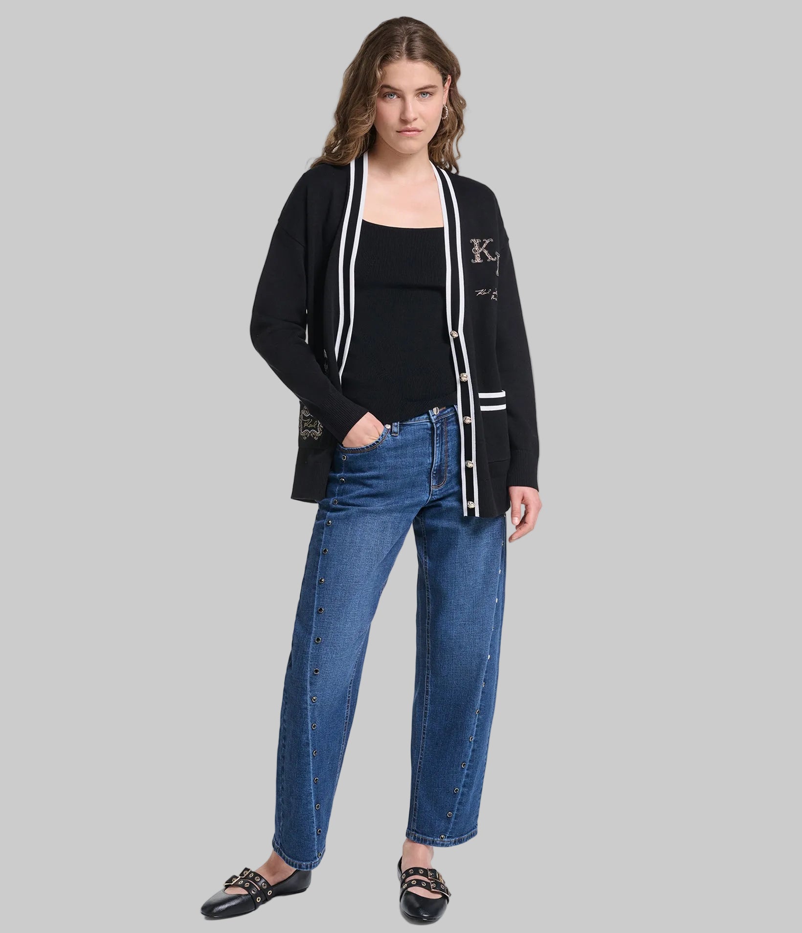 VARSITY CARDIGAN WITH PATCHES VIEW 6