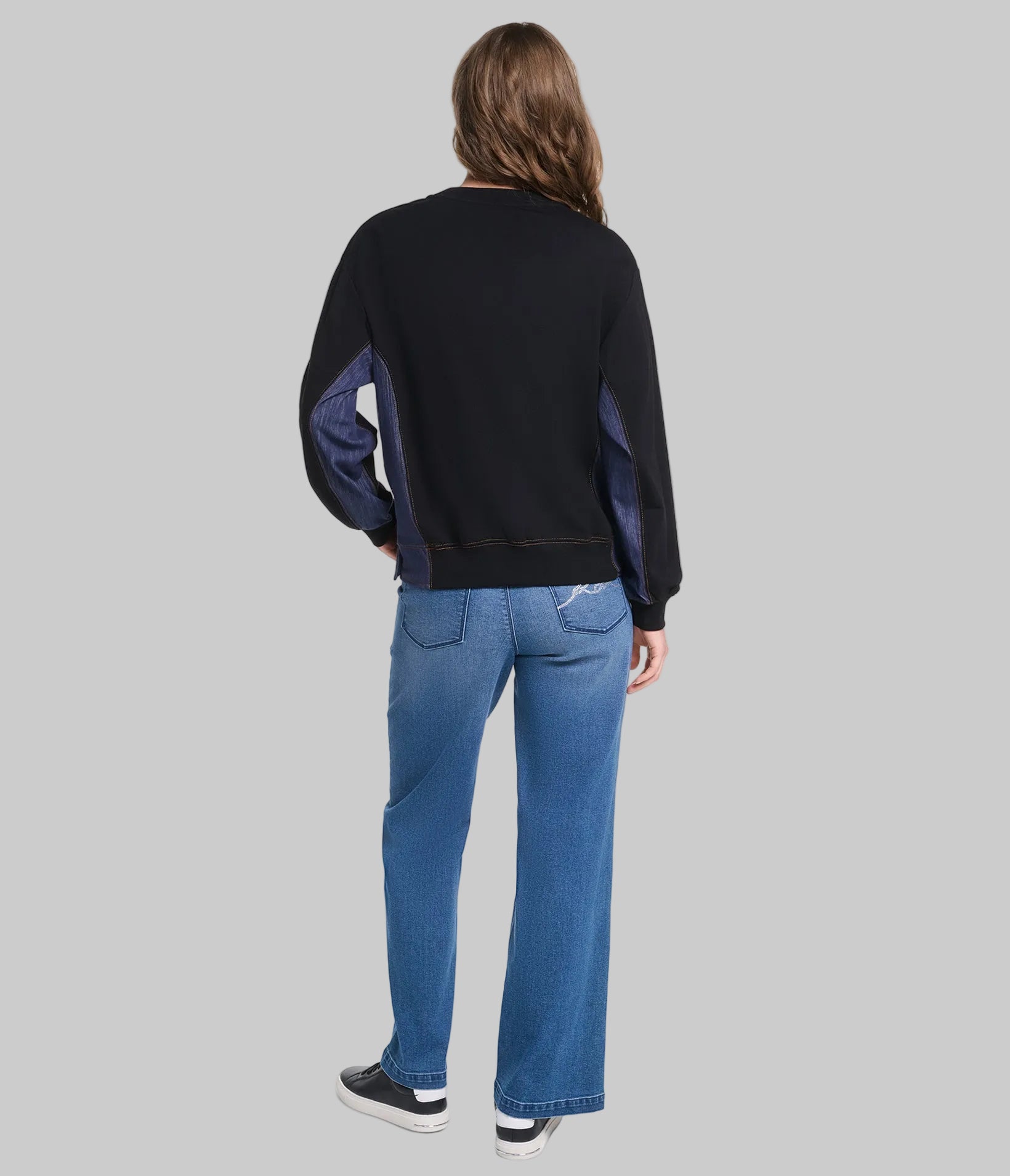 LONG SLEEVE DENIM TRIM CREW SWEATSHIRT VIEW 7