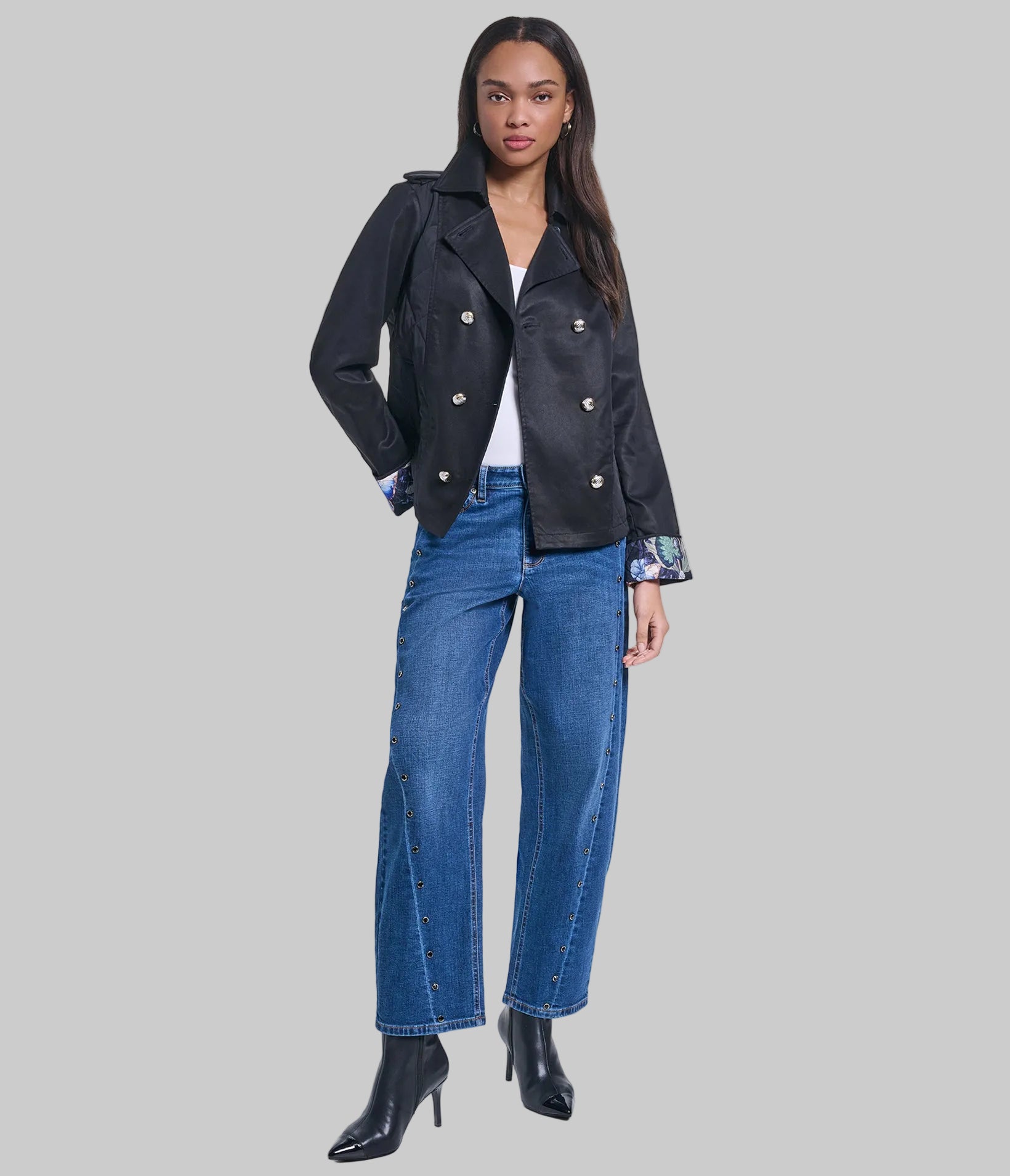 QUILTED OUTERWEAR WITH PRINTED INTERIOR VIEW 6
