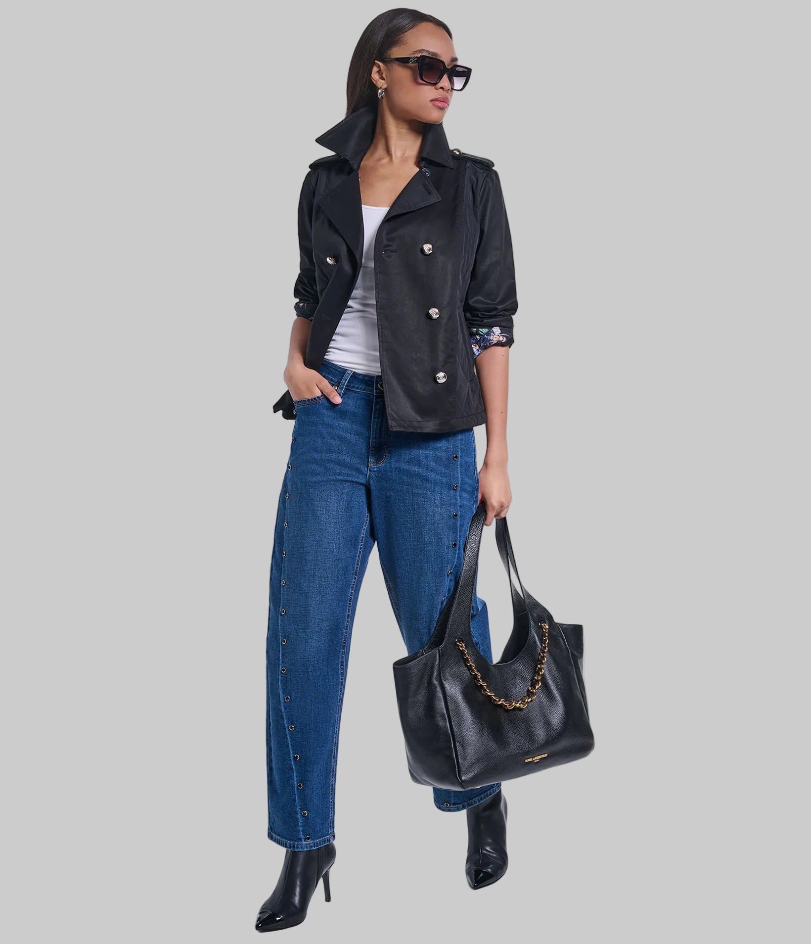 QUILTED OUTERWEAR WITH PRINTED INTERIOR VIEW 5