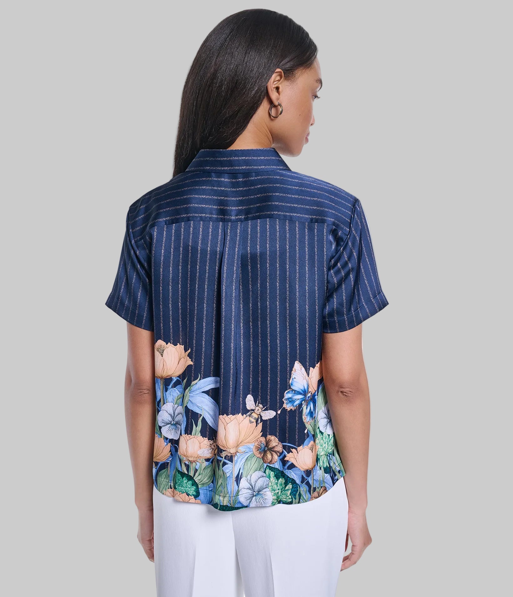 SHORT SLEEVE FLORAL PRINT SOFT BLOUSE VIEW 2