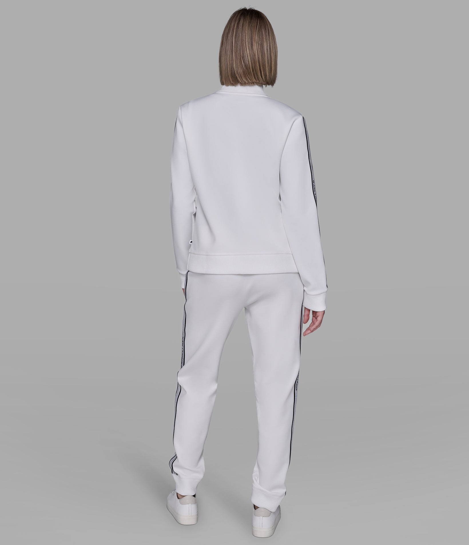 CO-ORD LOGO TAPE JOGGER VIEW 8