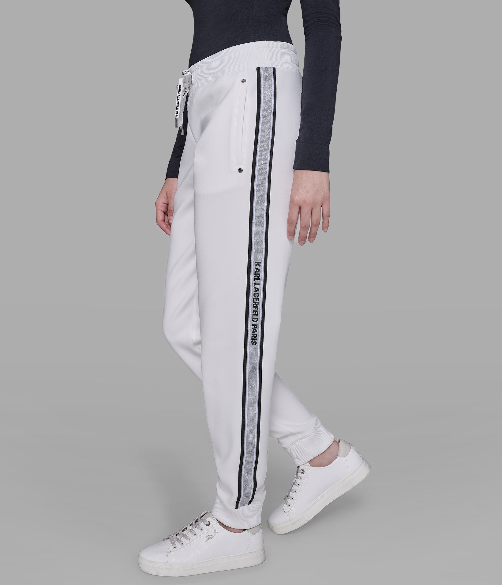 CO-ORD LOGO TAPE JOGGER VIEW 3