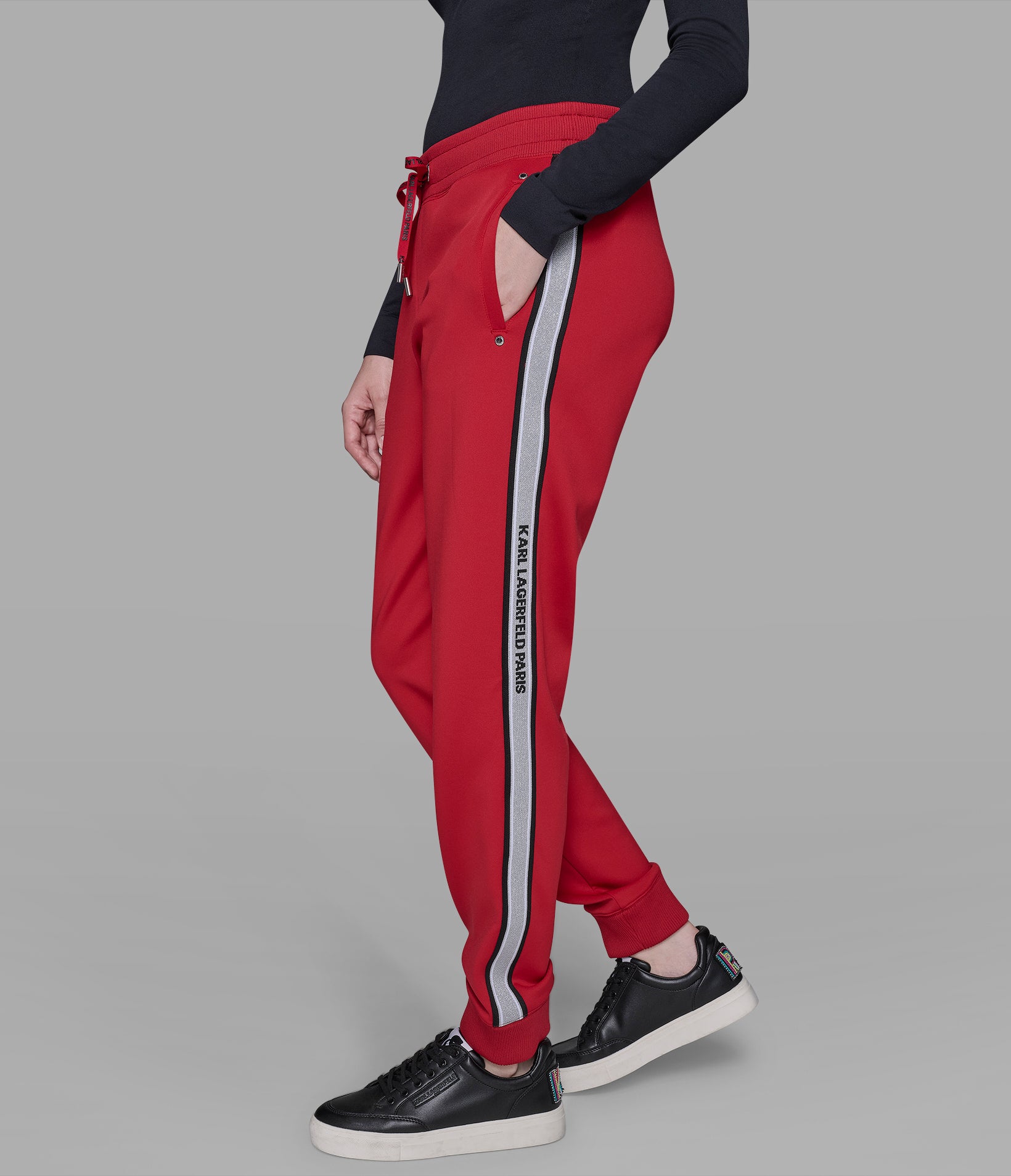LOGO TAPE JOGGER VIEW 3 | Women's Athleisure & Activewear