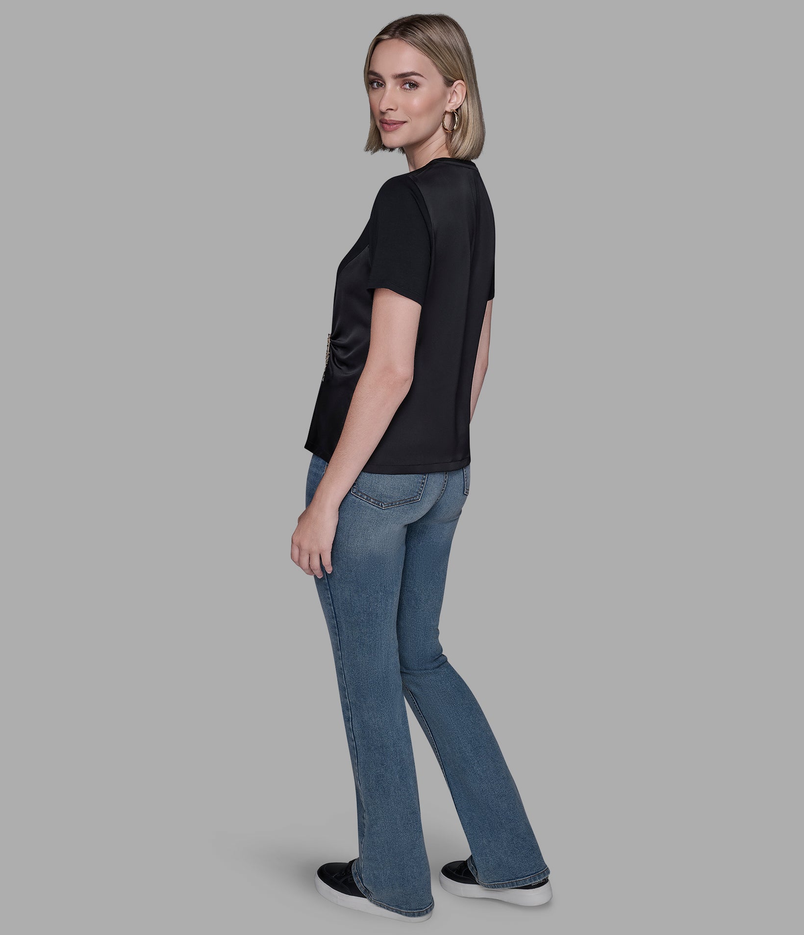 KARL PIN TEE View 2 | Products