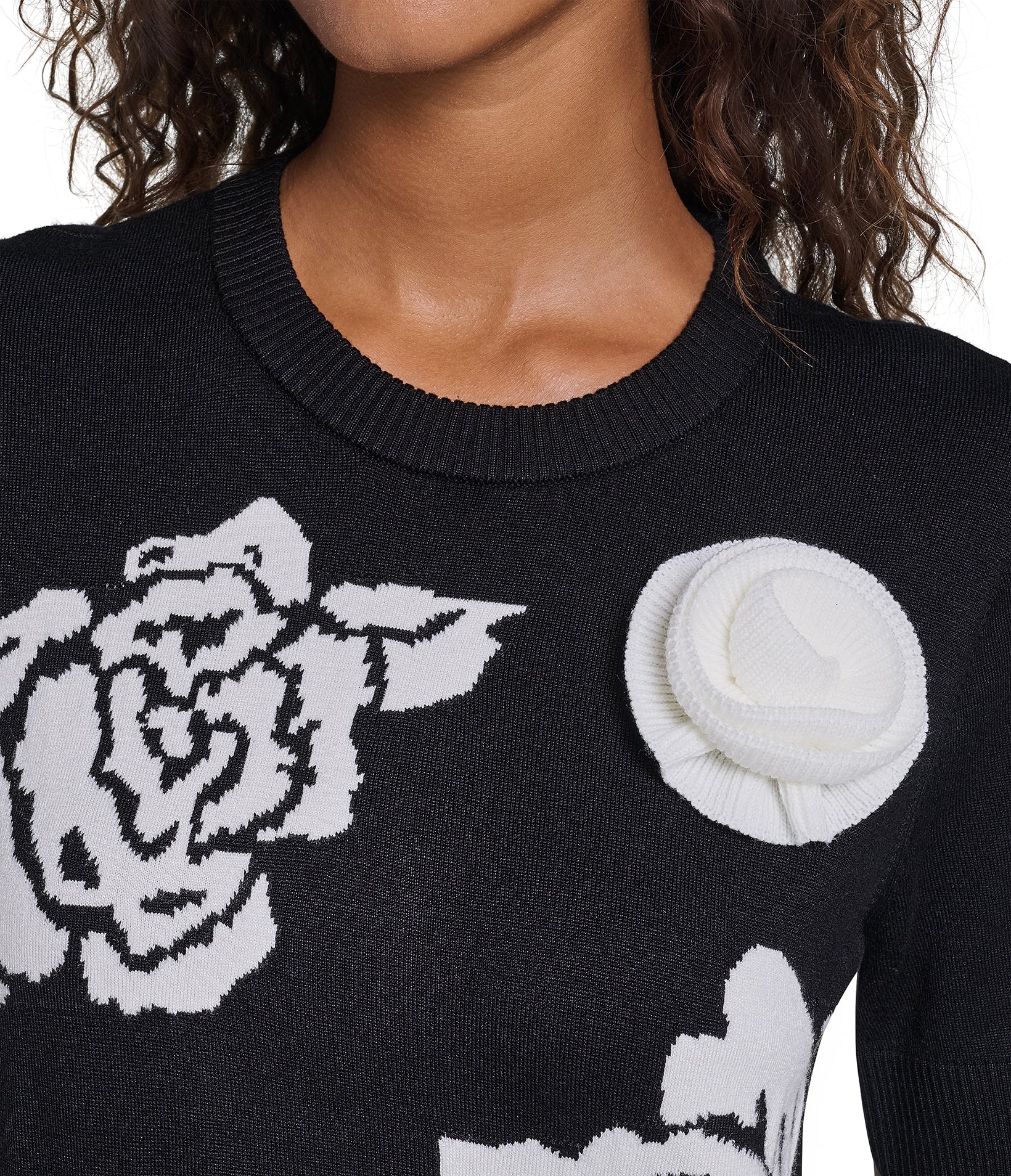 SHORT SLEEVE 3D ROSE BUD SWEATER VIEW 7