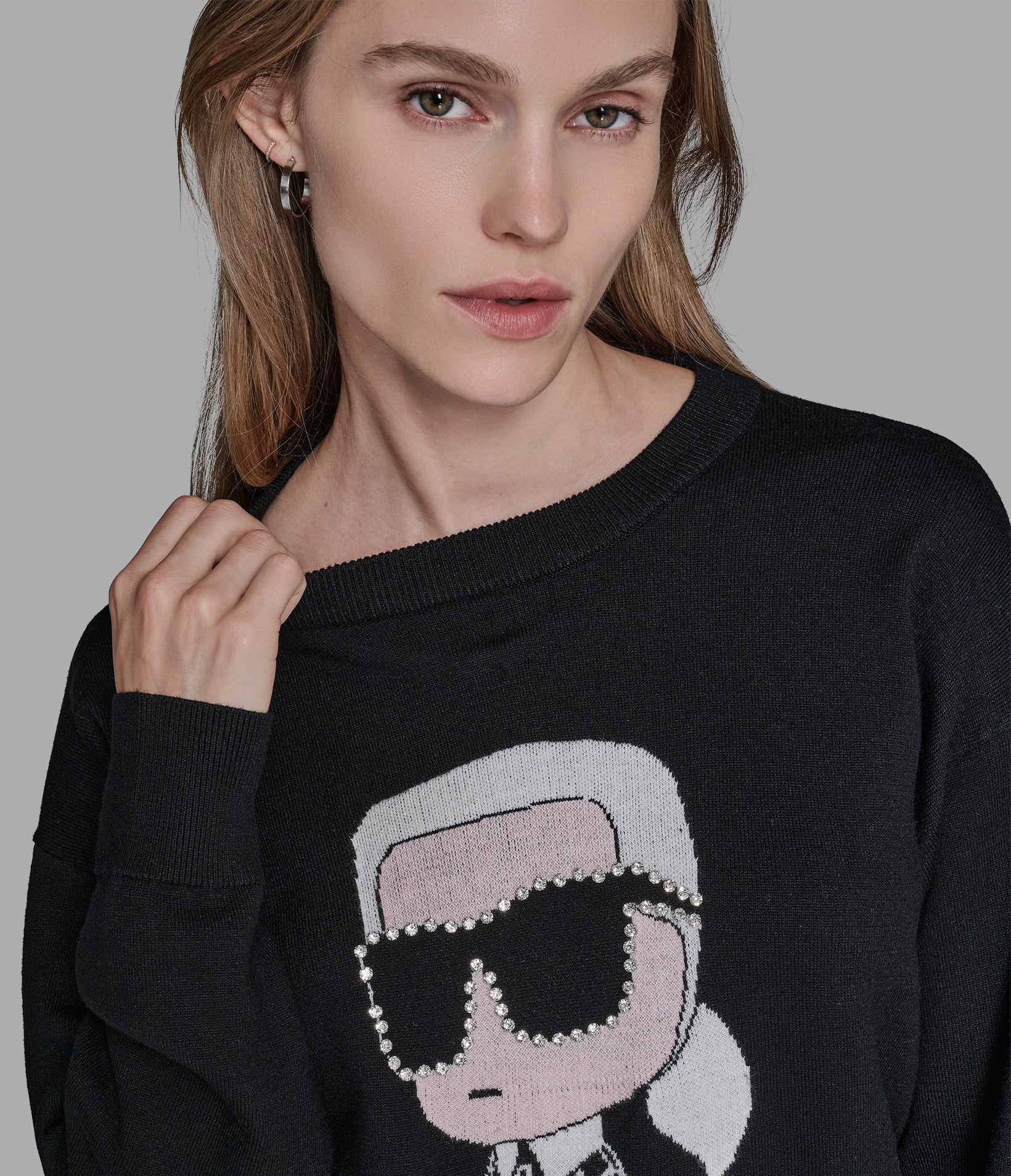 KARL CHARACTER SWEATER VIEW 5 | WOMEN'S FALL COLLECTION
