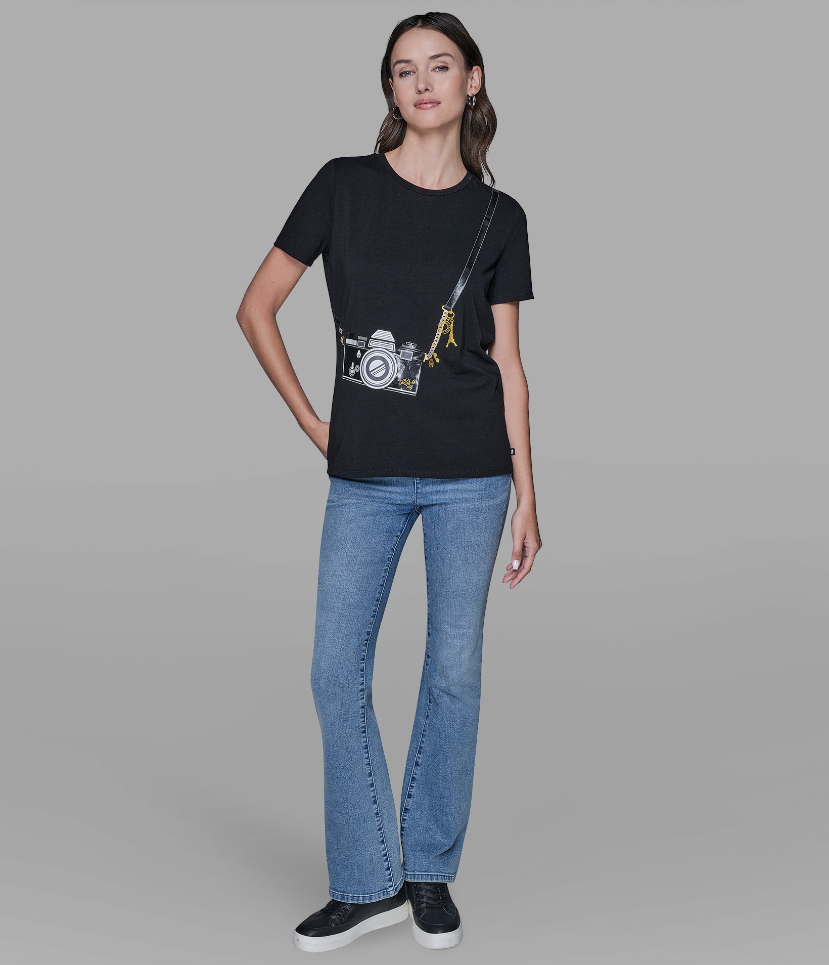 CAMERA BAG TEE VIEW 4