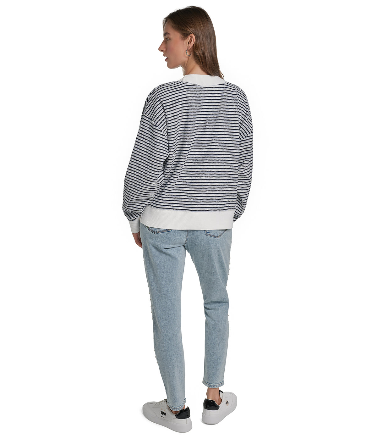 SWEATSHIRT WITH PATCHES VIEW 5