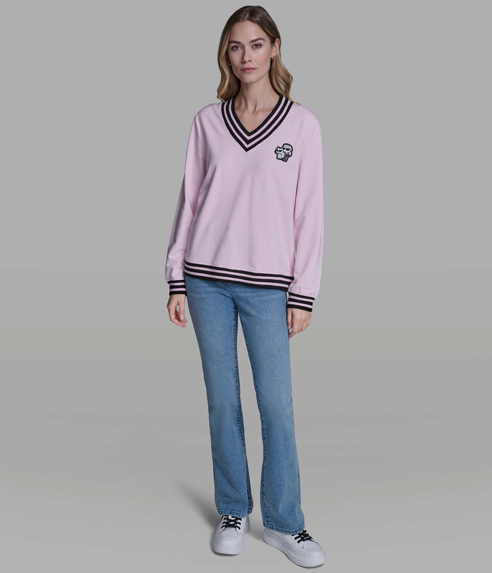 VARSITY PATCH V-NECK SWEATSHIRT VIEW 4 | Women's Tops & Sweaters