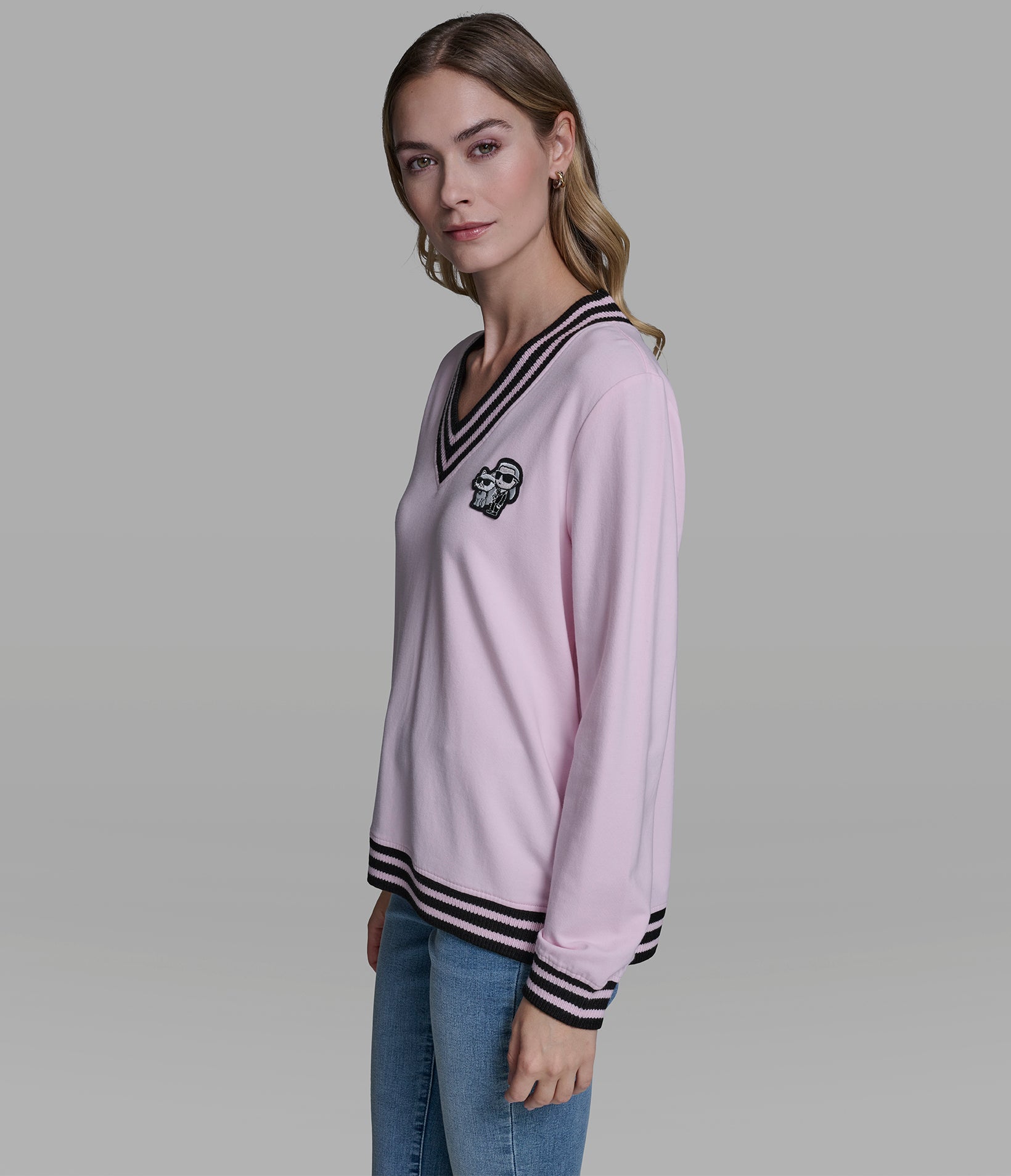 VARSITY PATCH V-NECK SWEATSHIRT VIEW 3 | Women's Tops & Sweaters