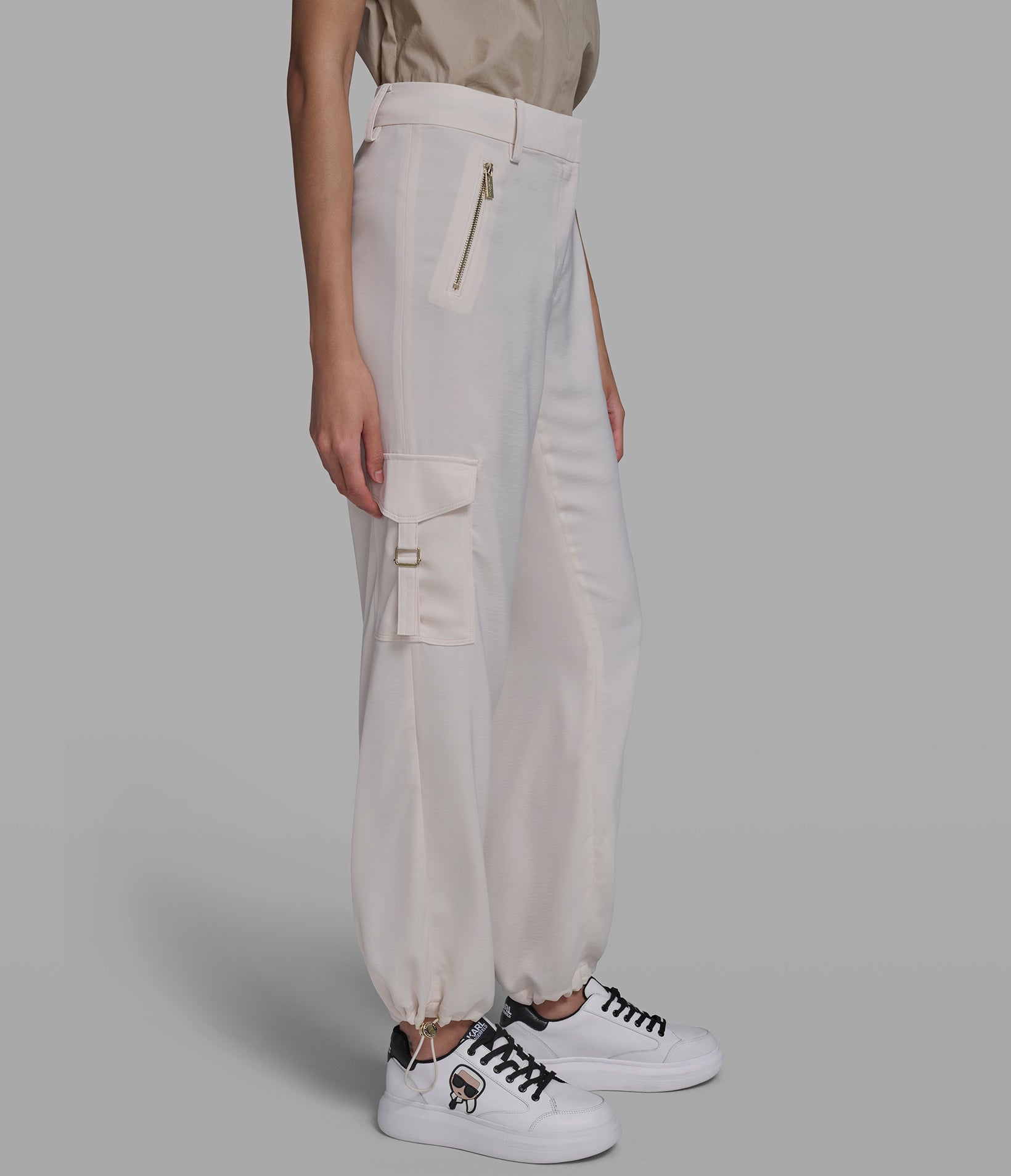 CO-ORD SILKY JOGGER PANT VIEW 3