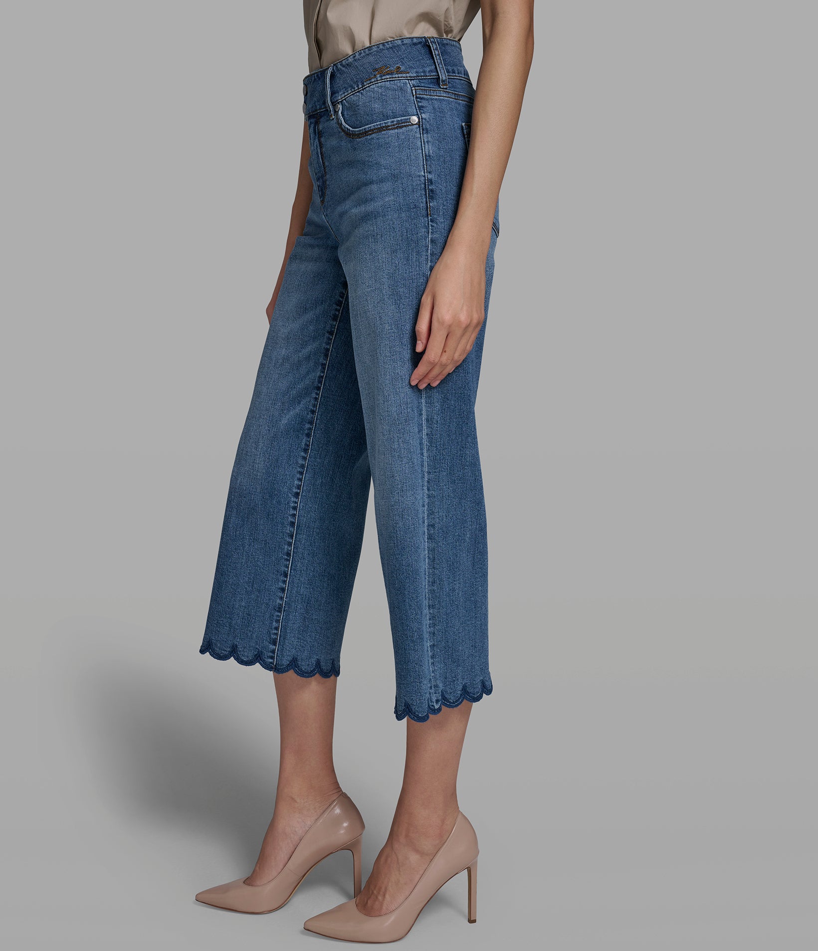 Cropped Mid Rise Cotton Blend Scallop Straight Leg Jean | Denim