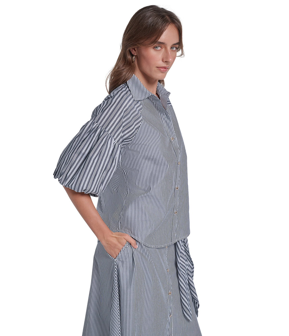 BUBBLE SLEEVE SHIRT VIEW 4