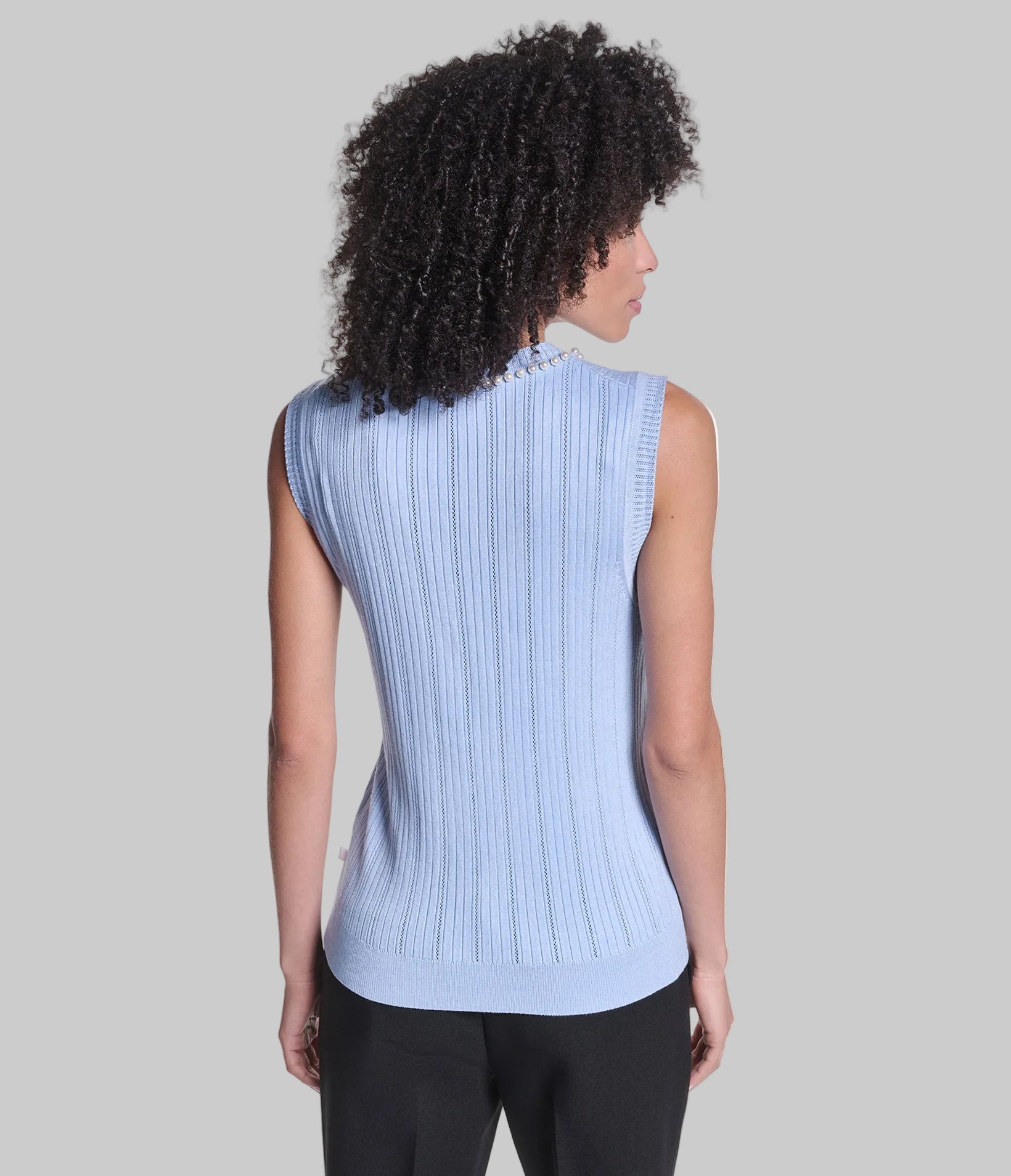 SLEEVLESS PEARL NECK KNIT SWEATER VIEW 2