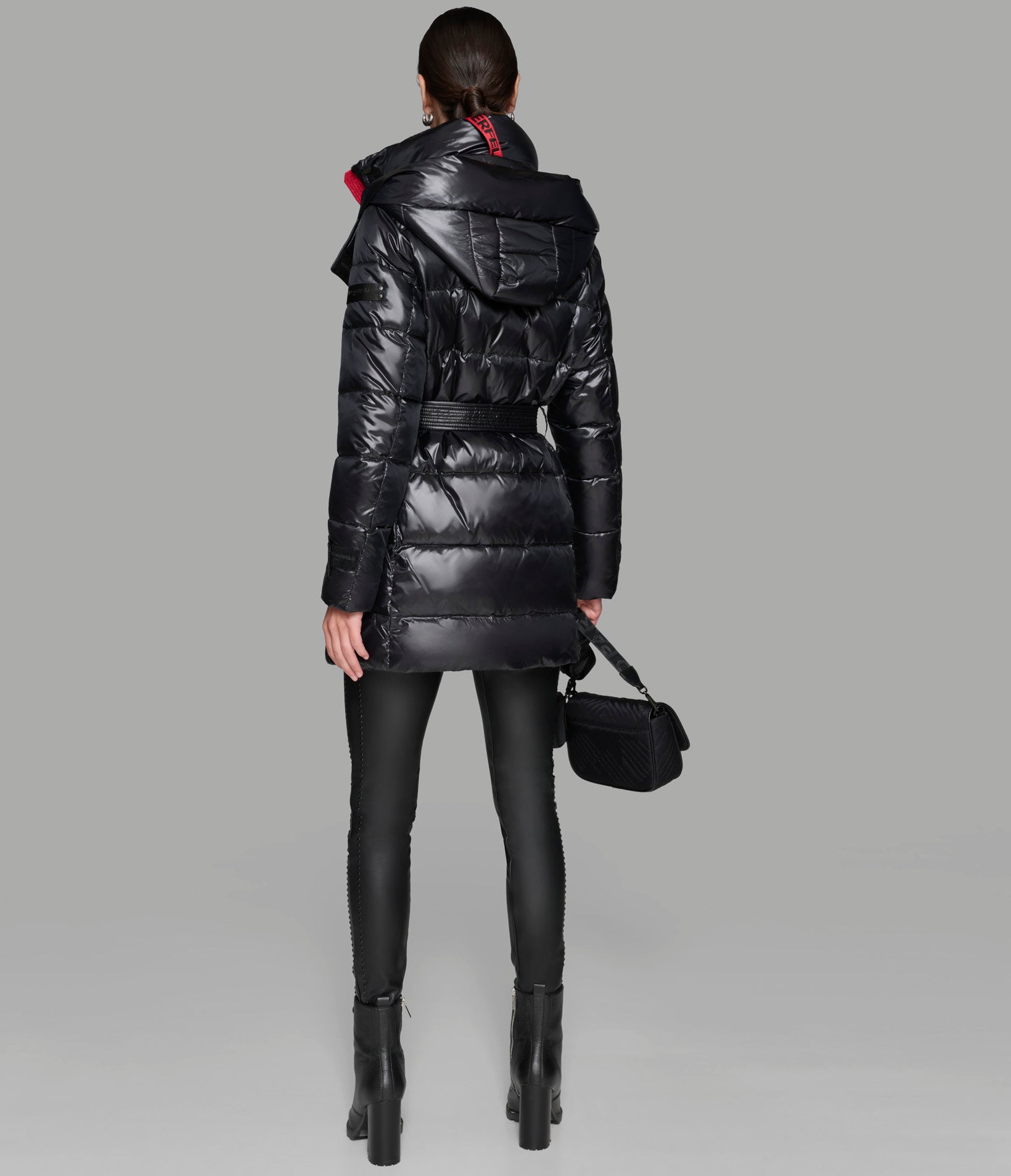 CONTRAST BELTED SHORT PUFFER View 2 | Women's Clothing Sale