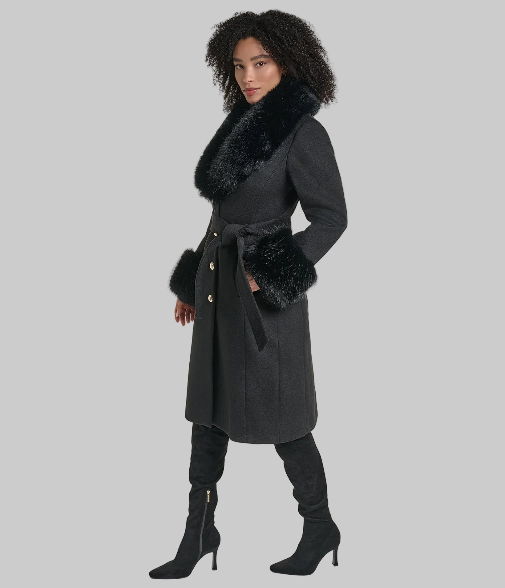WOOL COAT WITH FAUX FUR COLLAR CUFFS VIEW 3 | New Arrivals