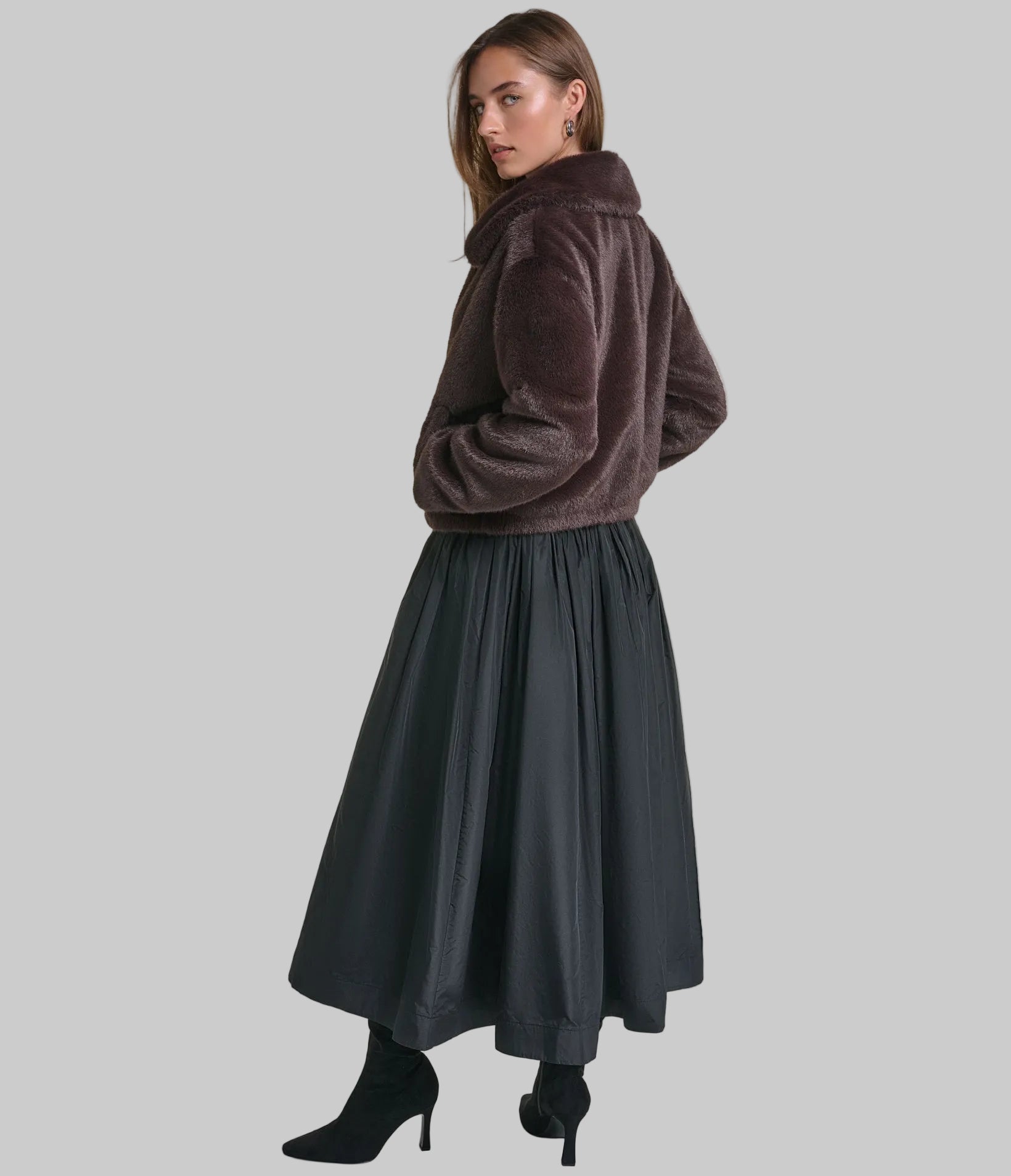 CROPPED FAUX FUR JACKET VIEW 7