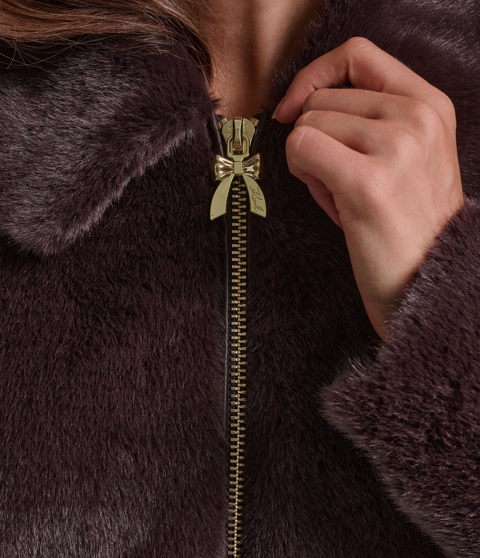 CROPPED FAUX FUR JACKET VIEW 8