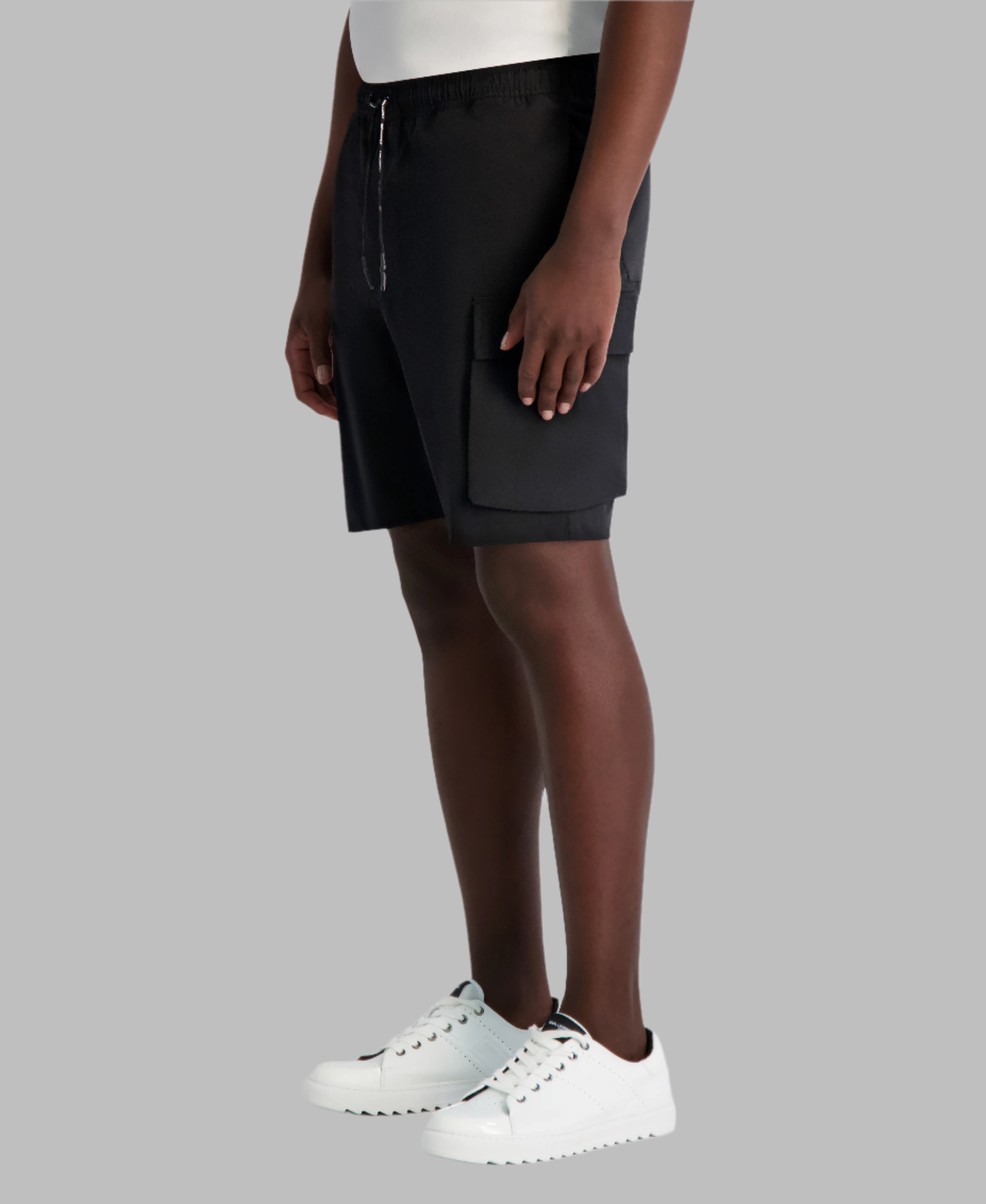 NYLON LOGO SHORTS VIEW 3