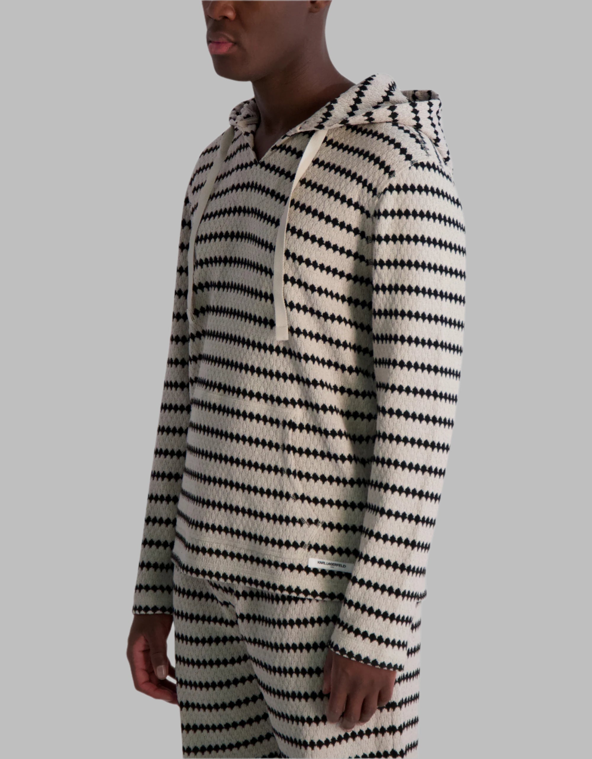 JACQUARD STRIPE LONG SLEEVE VIEW 3 | Men's Sweatshirts & Joggers