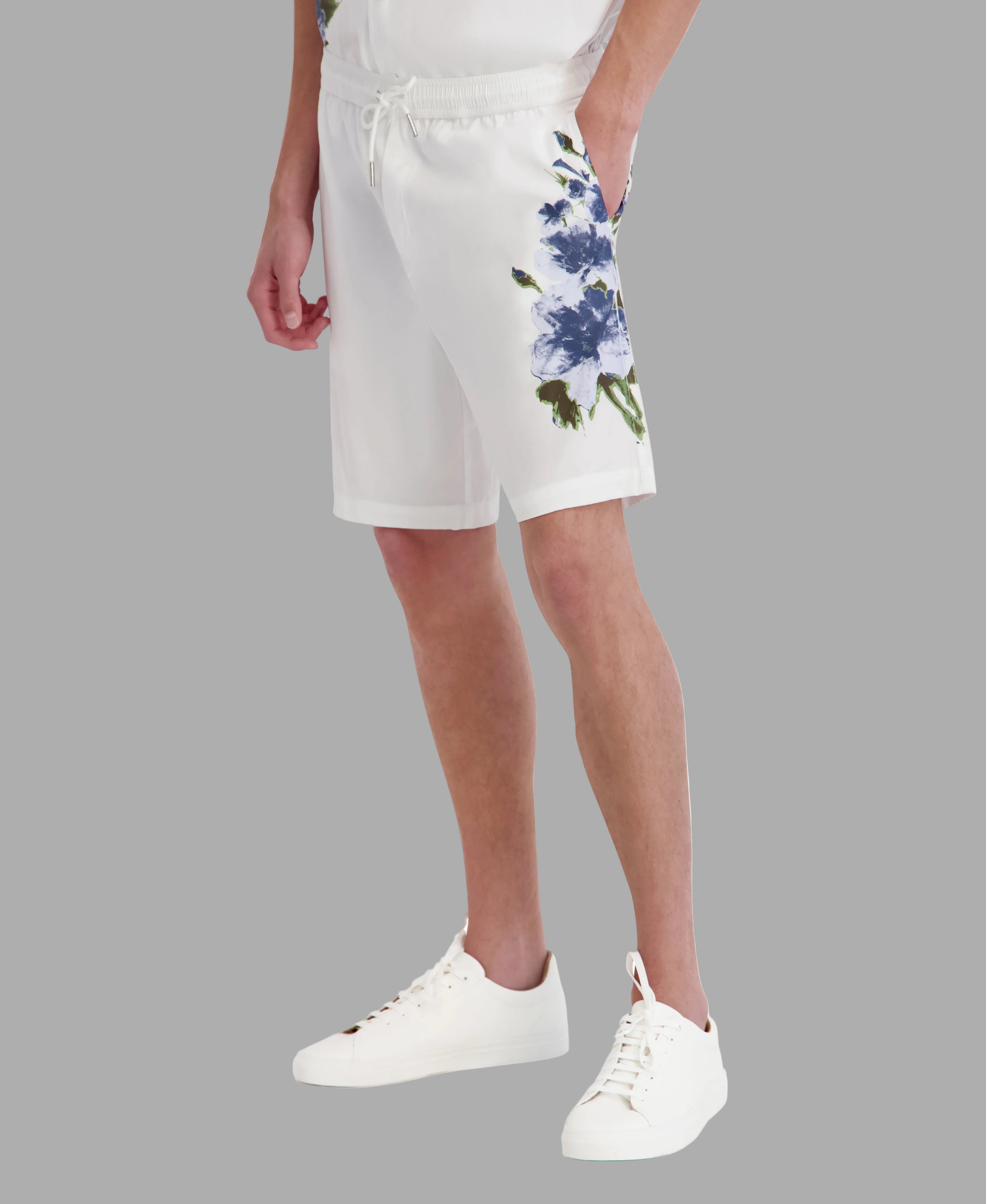OVERSIZED FLORAL DRAWSTRING SHORT View 2 | Men's Clothing