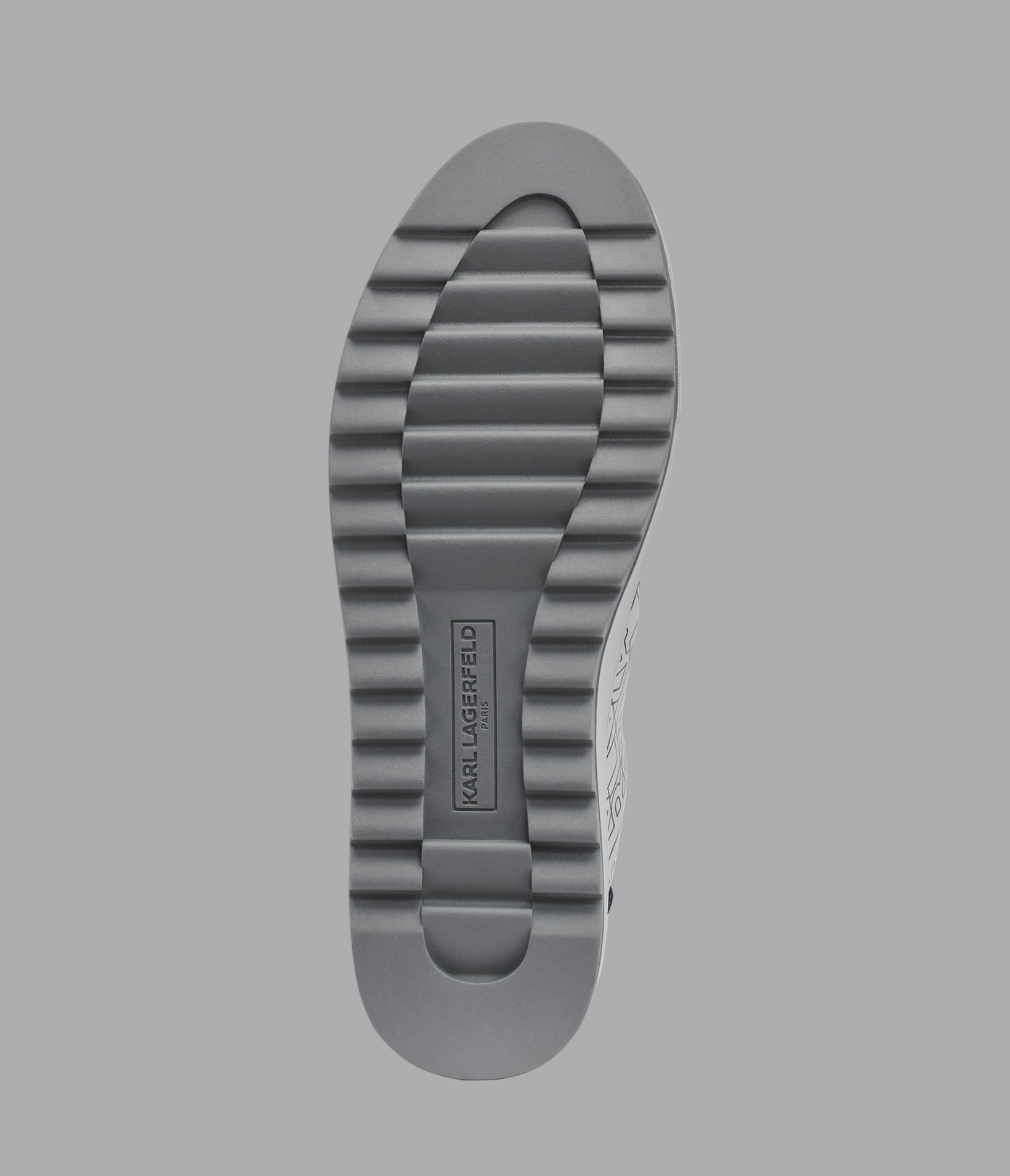 LEATHER SNEAKER WITH PATENT DETAILING AND SIDE LOGO VIEW 5 | Men's Holiday Collection