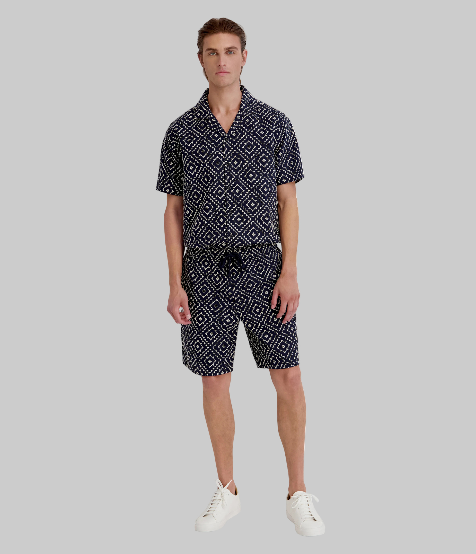 CO-ORD EMBROIDERED DIAMOND SHORT VIEW 4