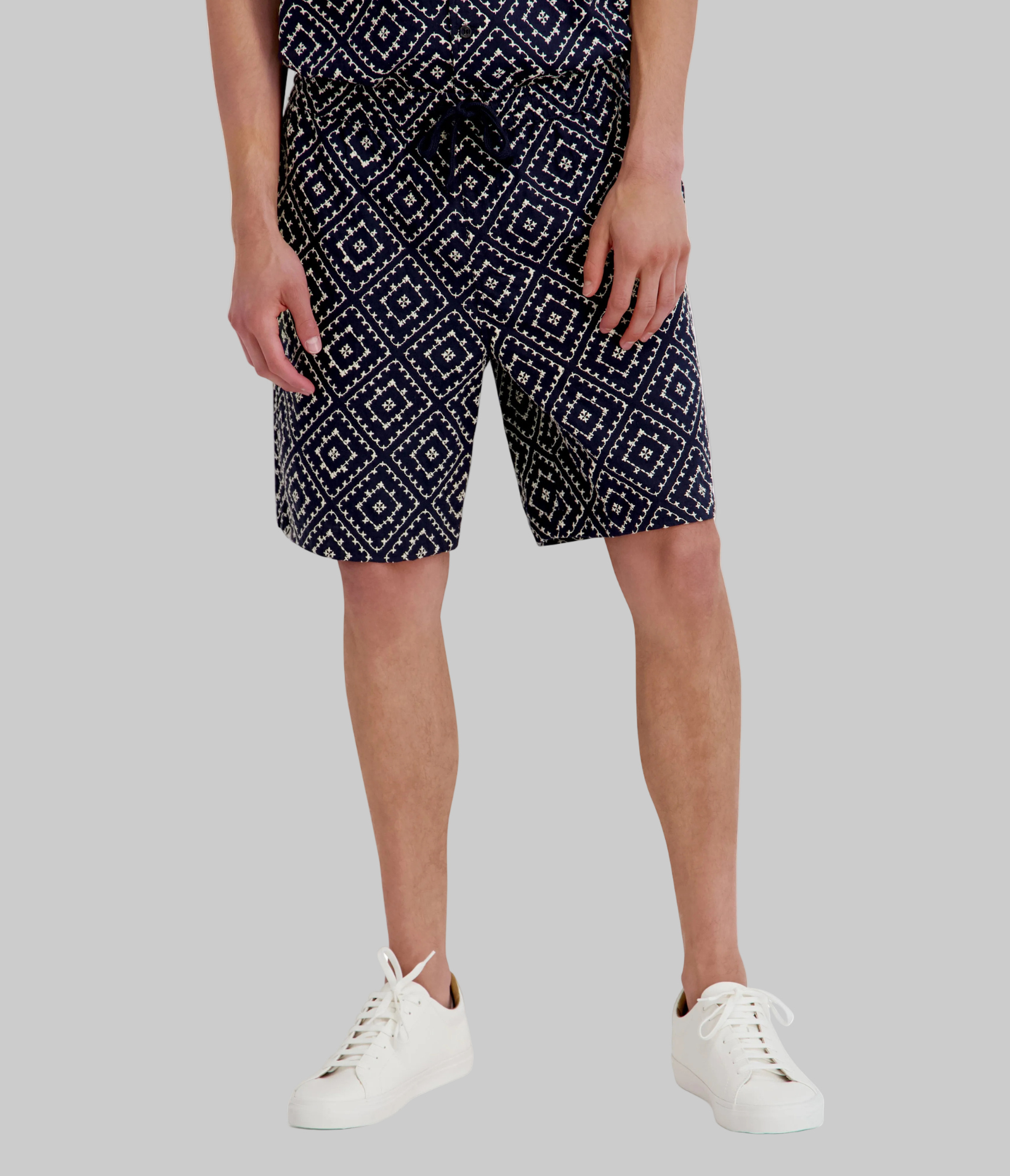 CO-ORD EMBROIDERED DIAMOND SHORT VIEW 1